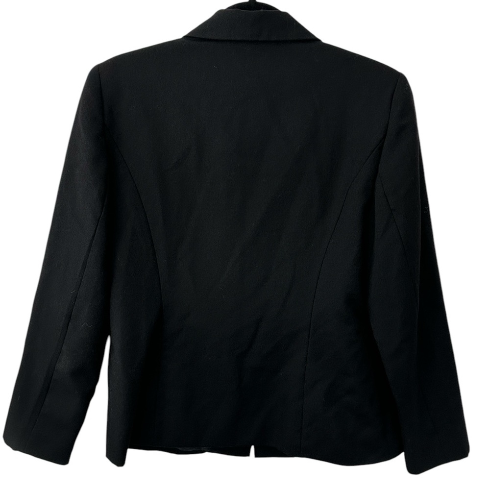 Sag Harbor 100% Wool Black Blazer.       Size: 10 - Picture 3 of 5